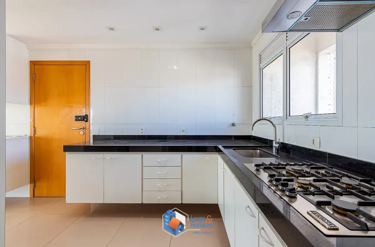 Imagem Apartamento para venda em Vila Olímpia com 3 quartos, sendo 3 suítes, 210m²