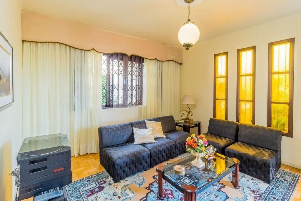 Imagem Casa 3 dormitórios no bairro Vila Jardim