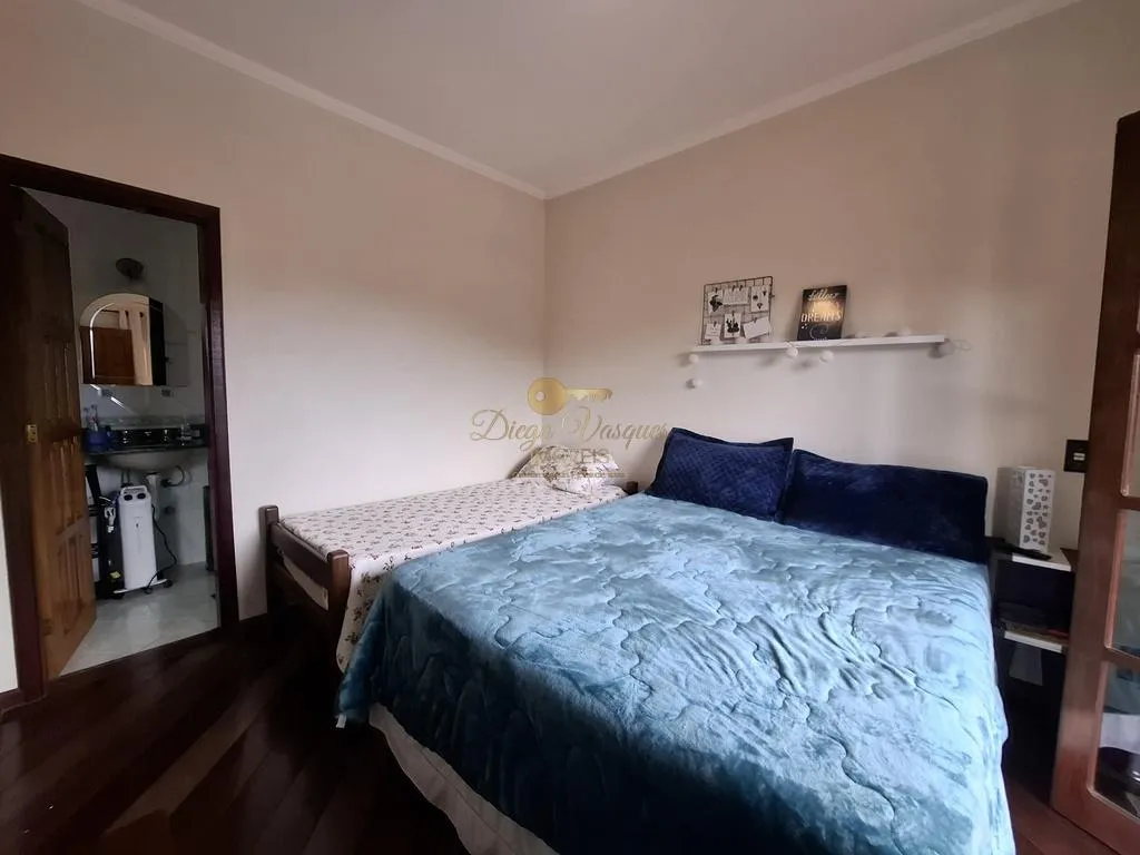Imagem Casa em Condomínio para Venda em Teresópolis / RJ no bairro Green Valley
