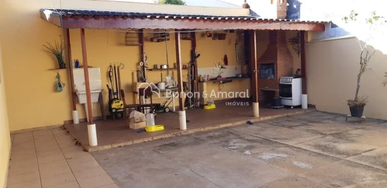 Imagem Jardim Nossa Senhora Auxiliadora. Belíssimo sobrado próximo a Lagoa do Taquaral. Piso inferior com...