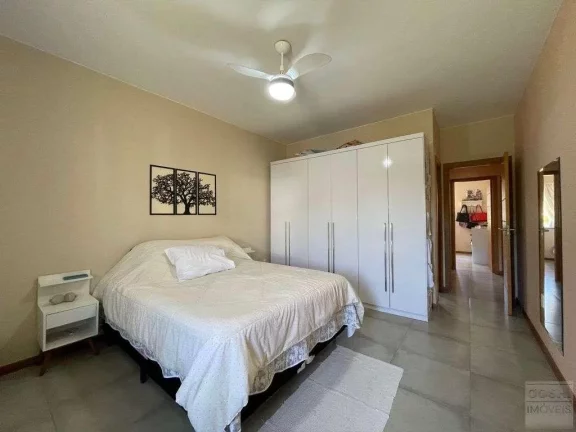 Imagem Casa para Venda em Teresópolis, Vargem Grande, 3 dormitórios, 1 suíte, 3 banheiros, 3 vagas