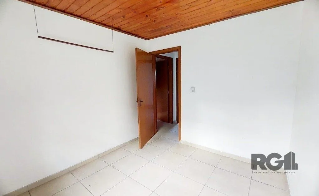 Imagem Casa de 3 dormitórios no bairro Cristal