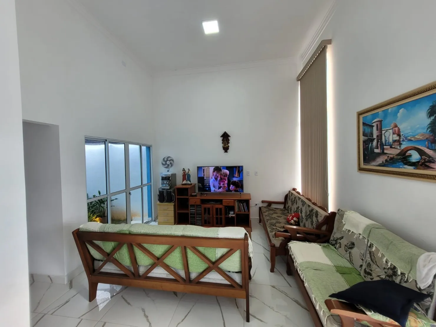 Imagem Casa à venda 3 Quartos, 1 Suite, 2 Vagas, 90M², Res. Santa Clara, Pindamonhangaba - SP