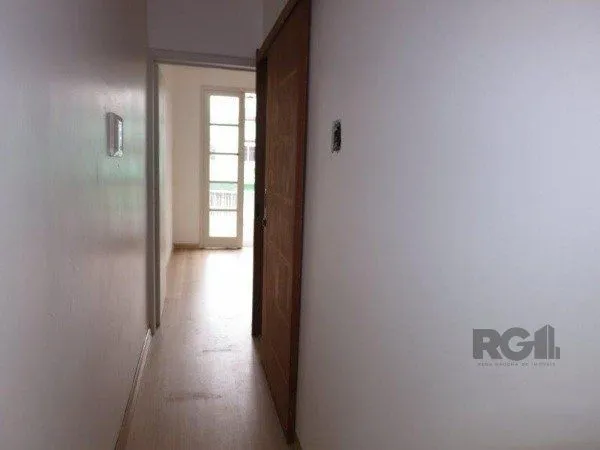 Imagem Edifício (prédio) com 03 apartamentos de 01 dormitório no Bairro Auxiliadora