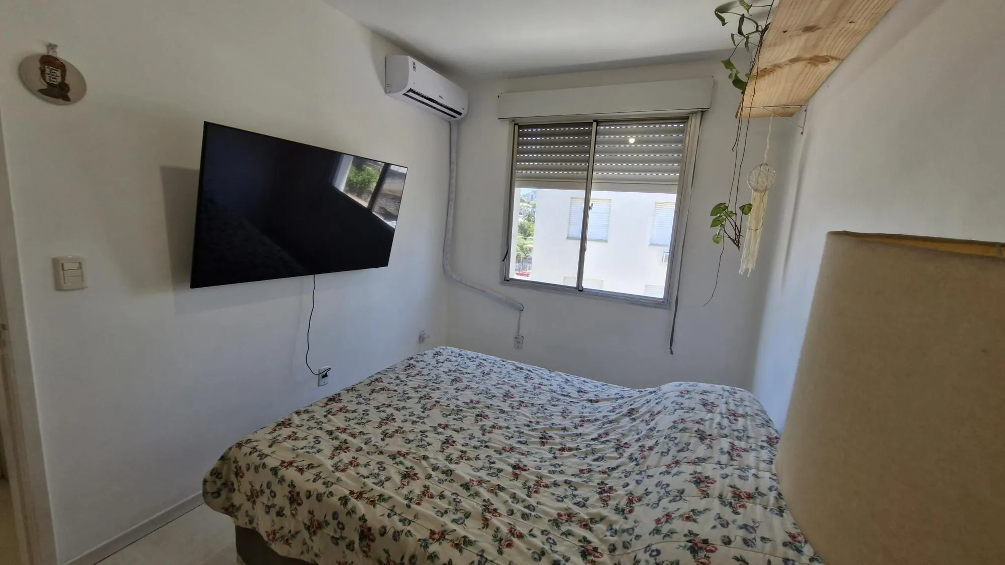 Imagem Excelente Apartamento de dois Dormitórios perto do Bourbon Aparício Borges.