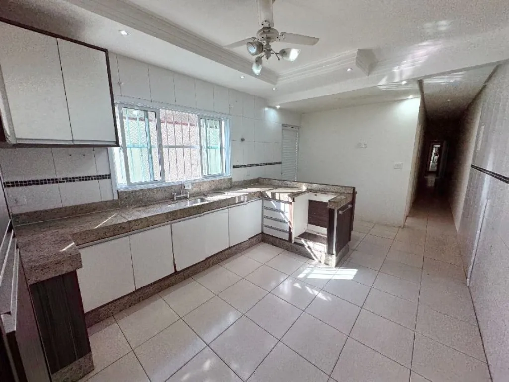 Imagem CASA COM 112,00 m² - GUILHERMINA - PRAIA GRANDE SP