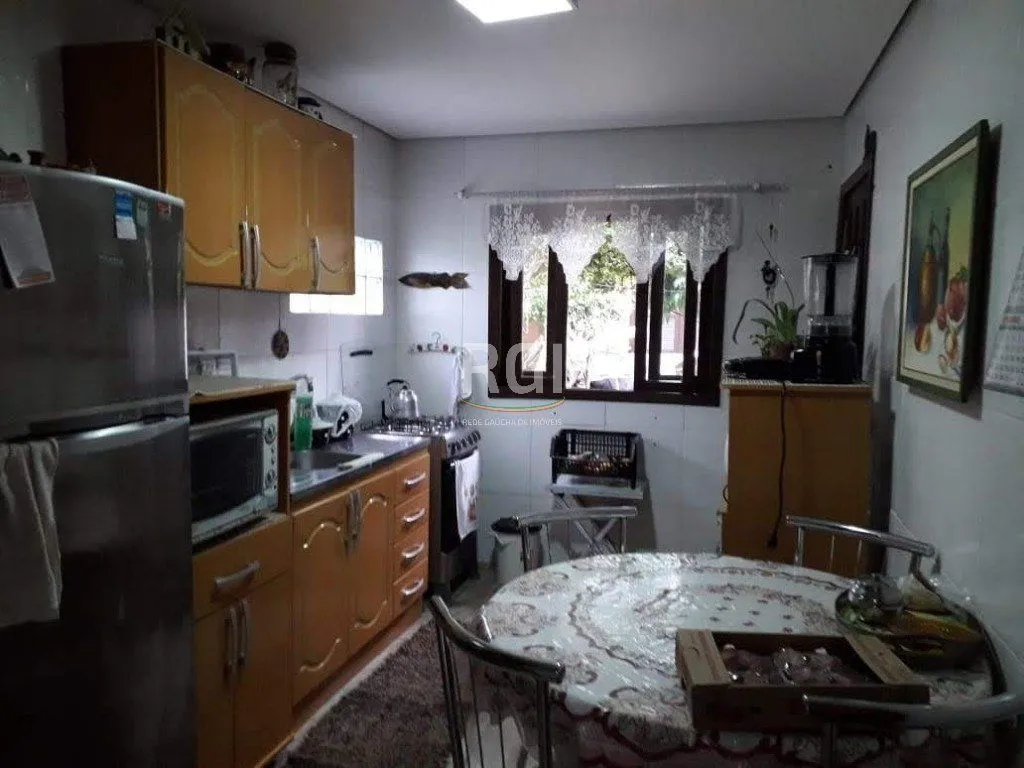 Imagem Casa para Venda - 124.3m², 3 dormitórios, 2 vagas - Centro