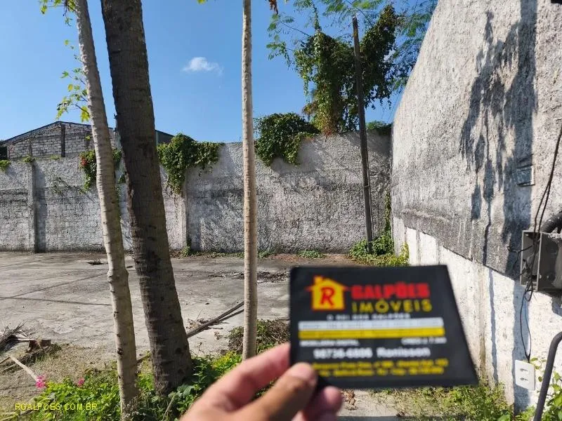 Imagem Galpão para Venda em Duque de Caxias, Jardim Anhanga, 1 banheiro