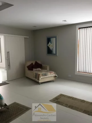 Imagem Vendo Sítio com 54 mil mts² próximo ao Centro de Volta Redonda