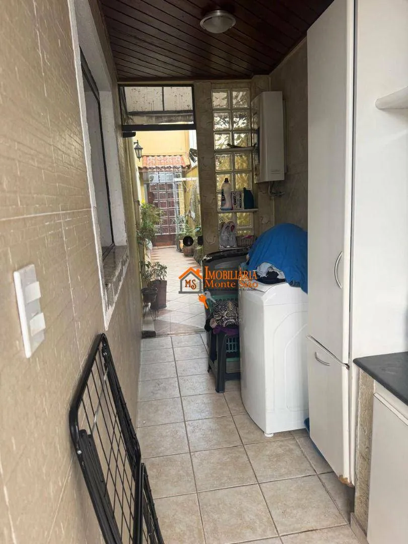 Imagem Sobrado com 4 dormitórios à venda, 255 m² por R$ 2.332.000 - Parque Renato Maia - Guarulhos/SP