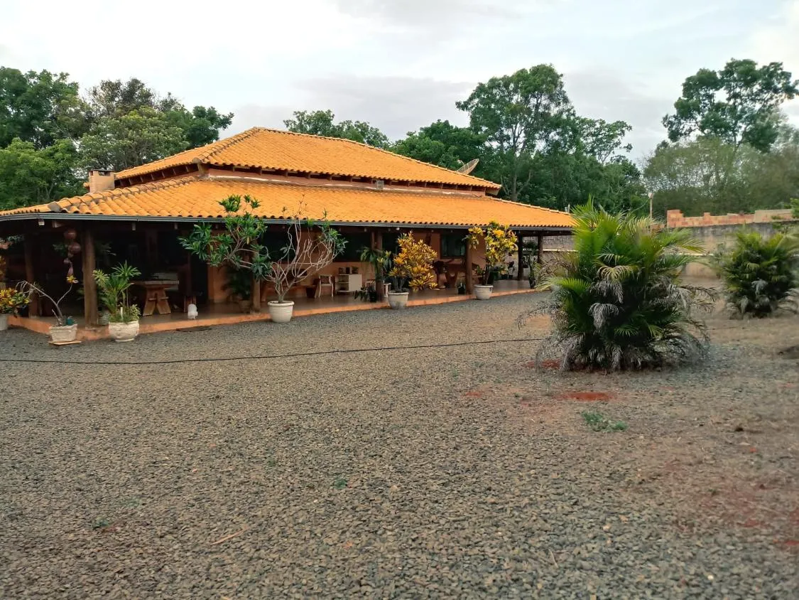 Imagem Vendo uma excelente chácara em Paraopeba/MG, com 2.010 m² de terreno