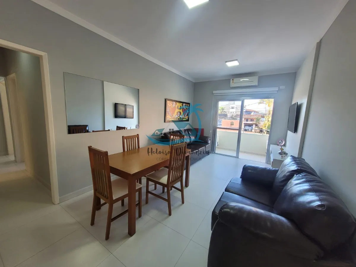 Foto do imóvel Apartamento com 3 dormitórios reformado a 100 metros do mar no Itaguá em Ubatuba.