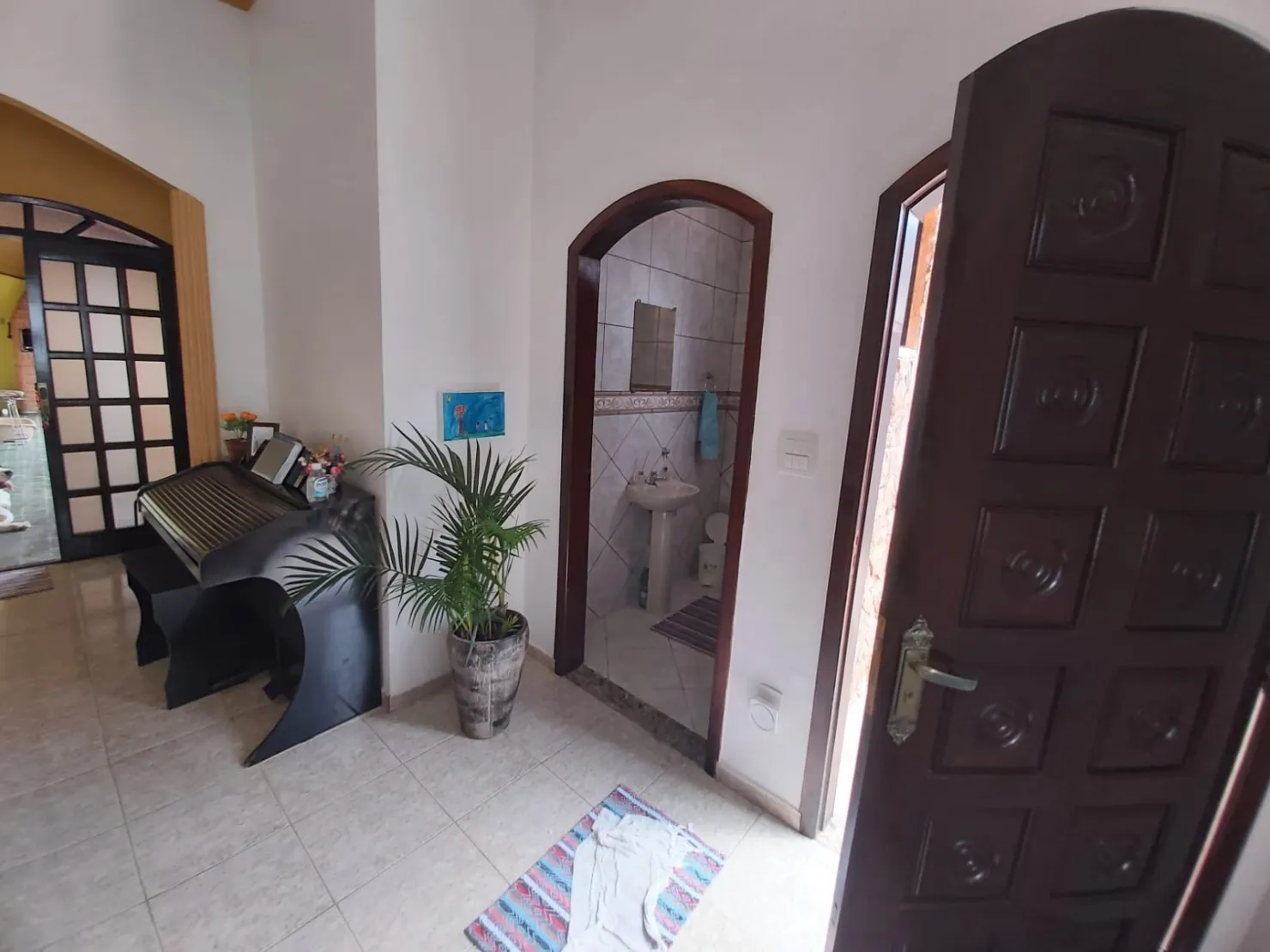 Imagem Casa à venda 2 Quartos, 6 Vagas, 300M², Vila Bela, Taubaté - SP