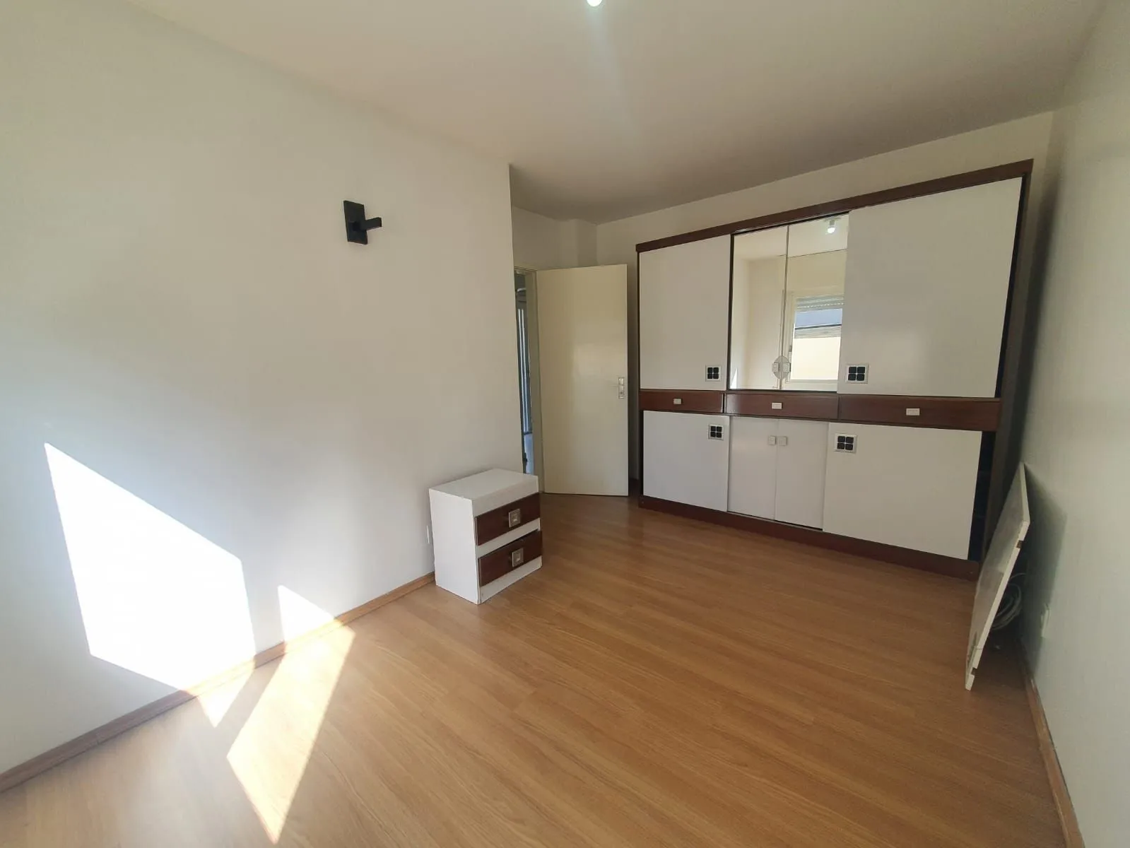 Imagem Apartamento de 2 dormitórios no bairro Azenha para comprar
