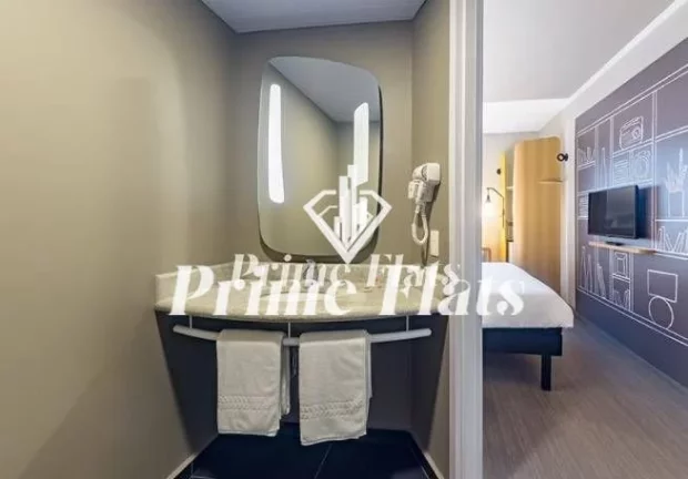 Imagem Flat disponível para venda no Ibis Jacareí, com 18m², 1 dormitório e 1 vaga