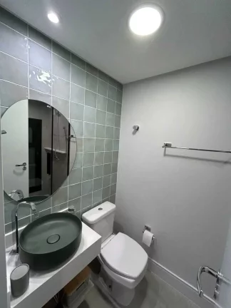 Imagem Apartamento mobiliado com 2 dormitórios sendo 1 suíte e 1 vaga de garagem na Praia Brava - Itajaí