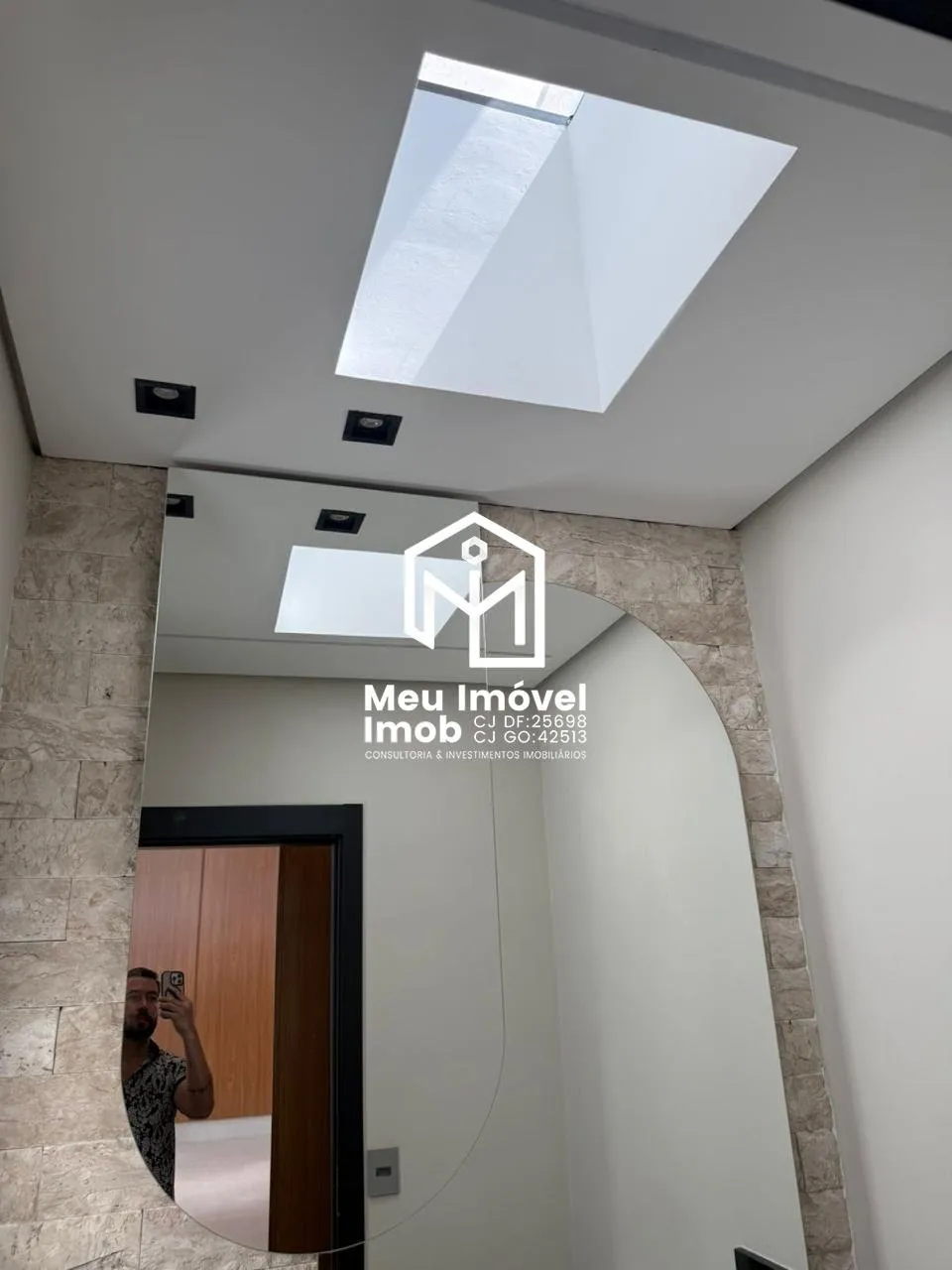 Imagem Residencial Jóquei Casa 4 Quartos 4 Suítes 330m²