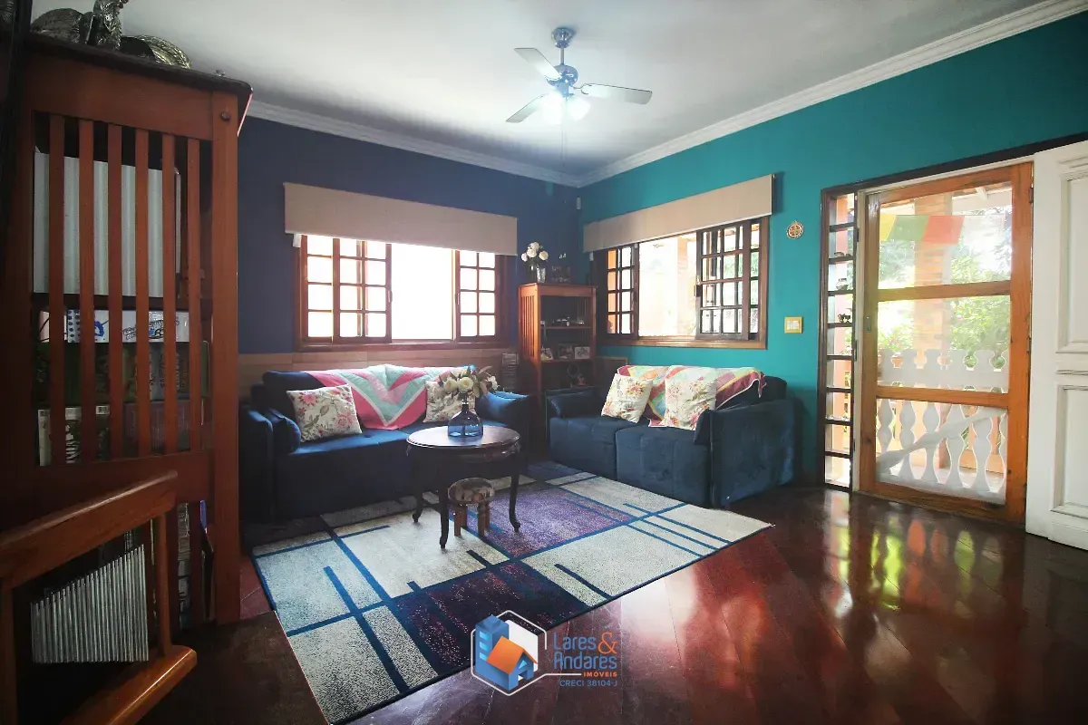 Imagem Casa para venda em Jardim Petrópolis com 4 quartos, sendo 4 suítes, 271m²
