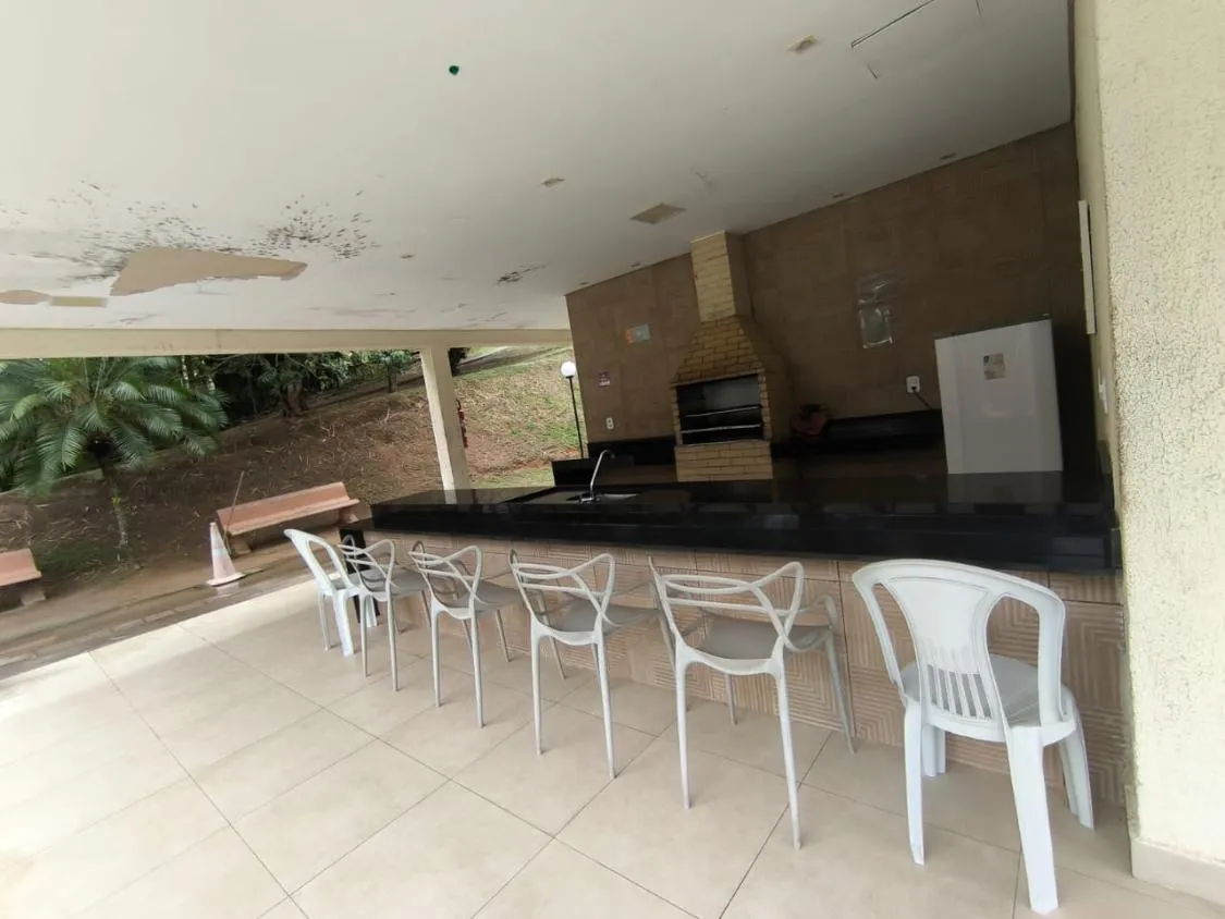 Imagem Apartamento com 2 quartos em Pirajá
