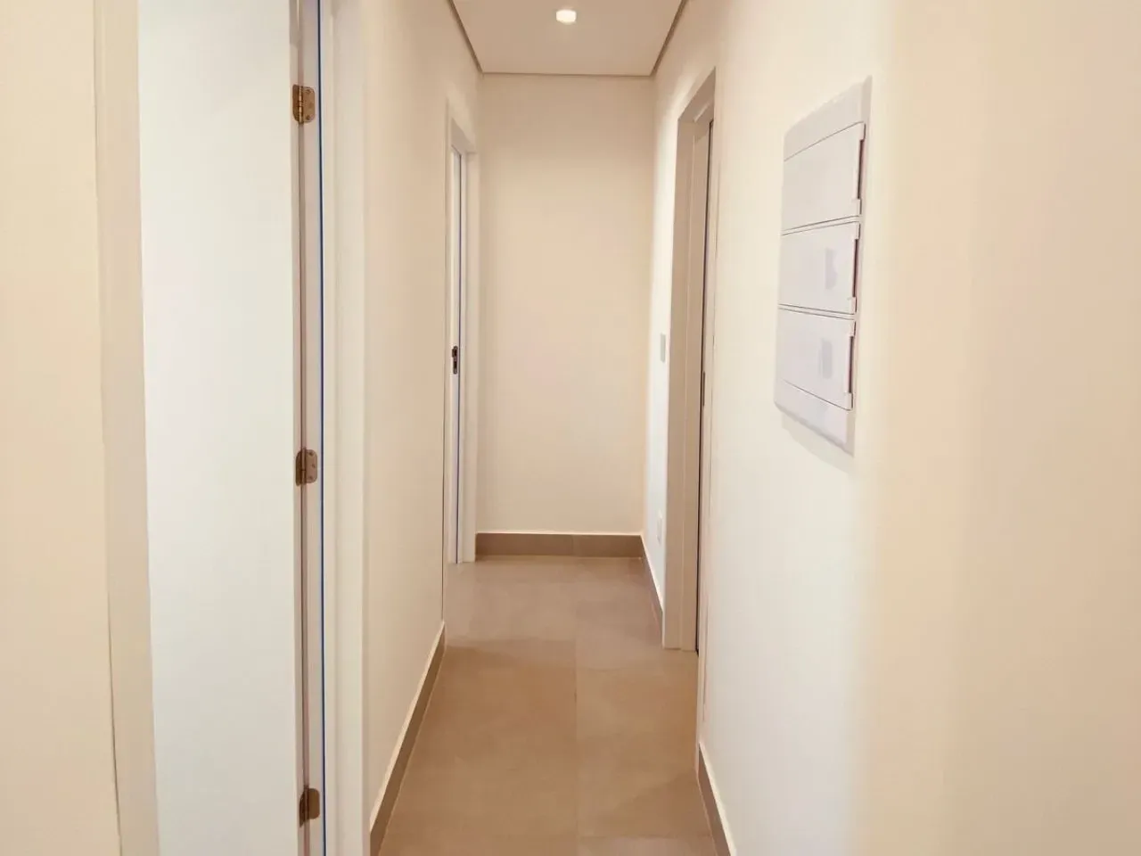 Imagem Apartamento com 2 Quartos à Venda ou Locação, 56 m² em Macuco - Santos