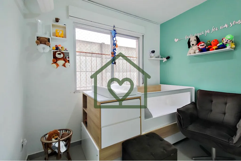 Imagem Este NÃO É um apartamento comum. Em um prédio de construção tradicional e sólida na Av. Otto N...