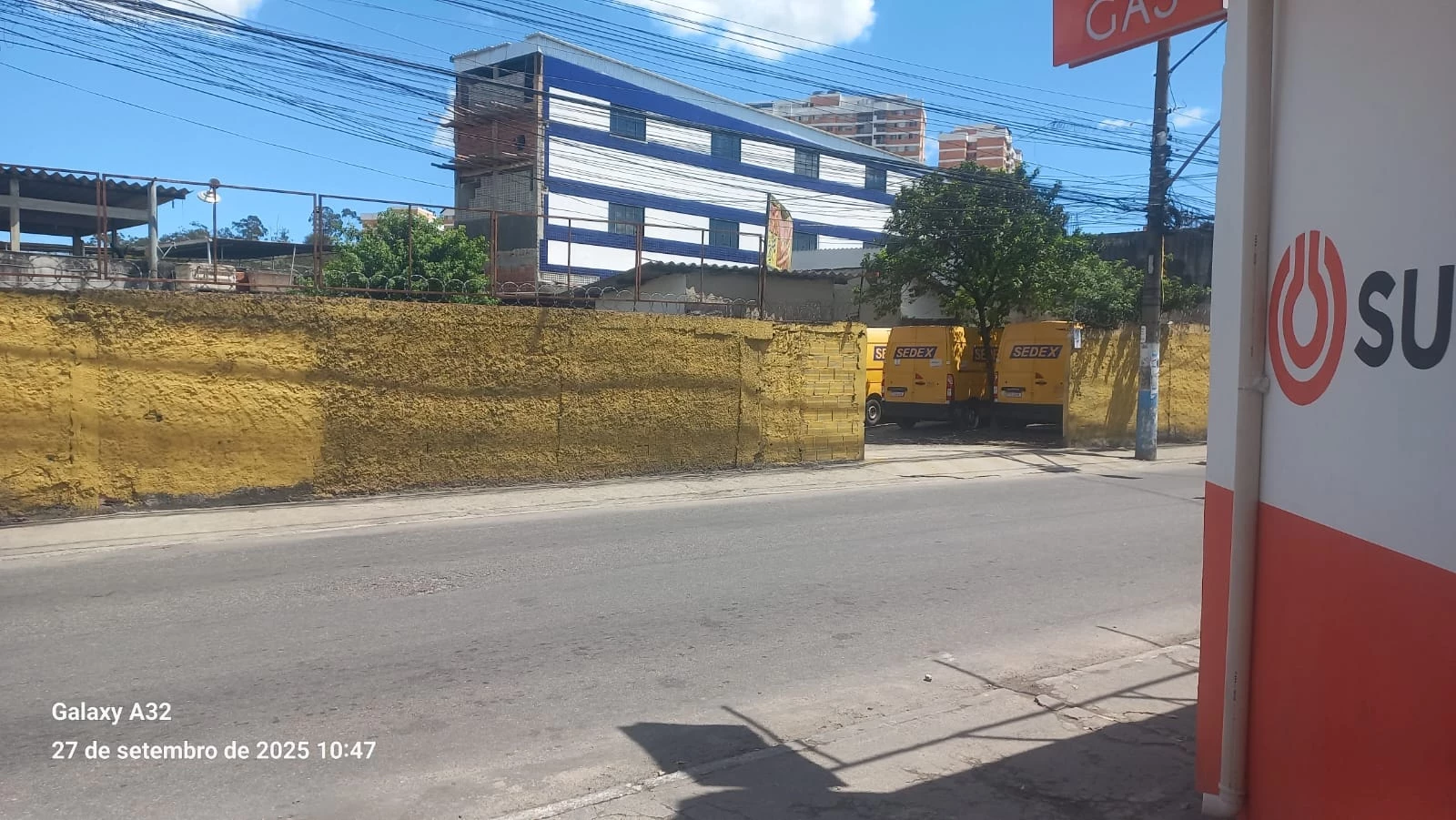 Foto do imóvel: Terreno à Venda, 700 m² em Rua Laureano Rosa, nº 200. Alcântara, São Gonçalo - RJ
