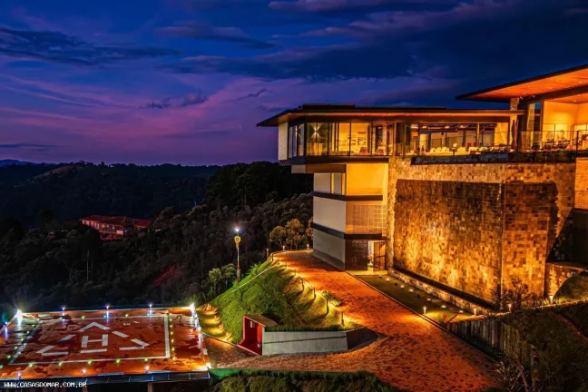 Imagem Casa para Venda em Campos do Jordão / SP no bairro Descansópolis