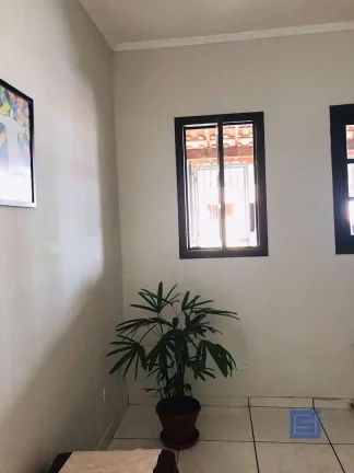 Imagem Casa com 03 dormitórios à venda, 139 m² por R$ 500.000 - Parque Ferrúcio - Socorro/SP