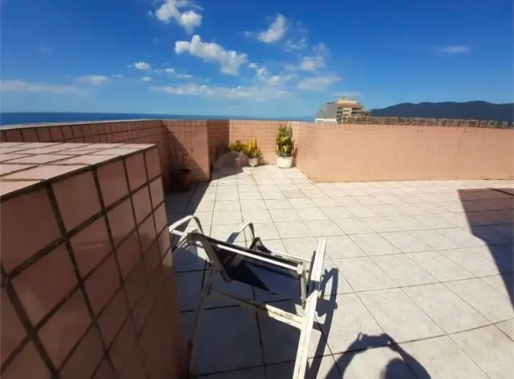 Imagem APARTAMENTO COM 223,00 m² - CAIÇARA - PRAIA GRANDE SP