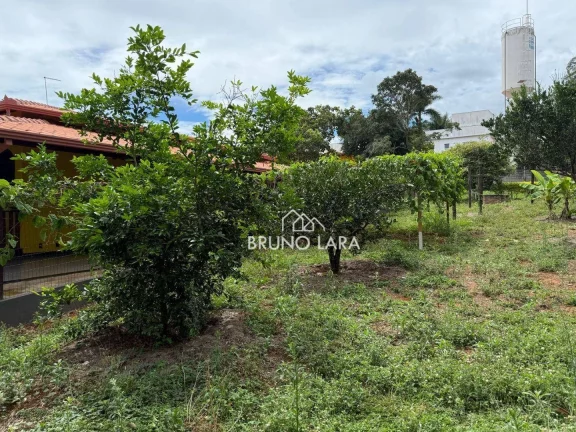 Imagem Casa com 3 dormitórios , 200 m² por R$ 590.000 - A Definir - Igarapé/MG