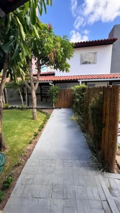 Imagem Casa para Venda em Natal, PONTA NEGRA, 5 dormitórios, 3 suítes, 6 banheiros, 5 vagas