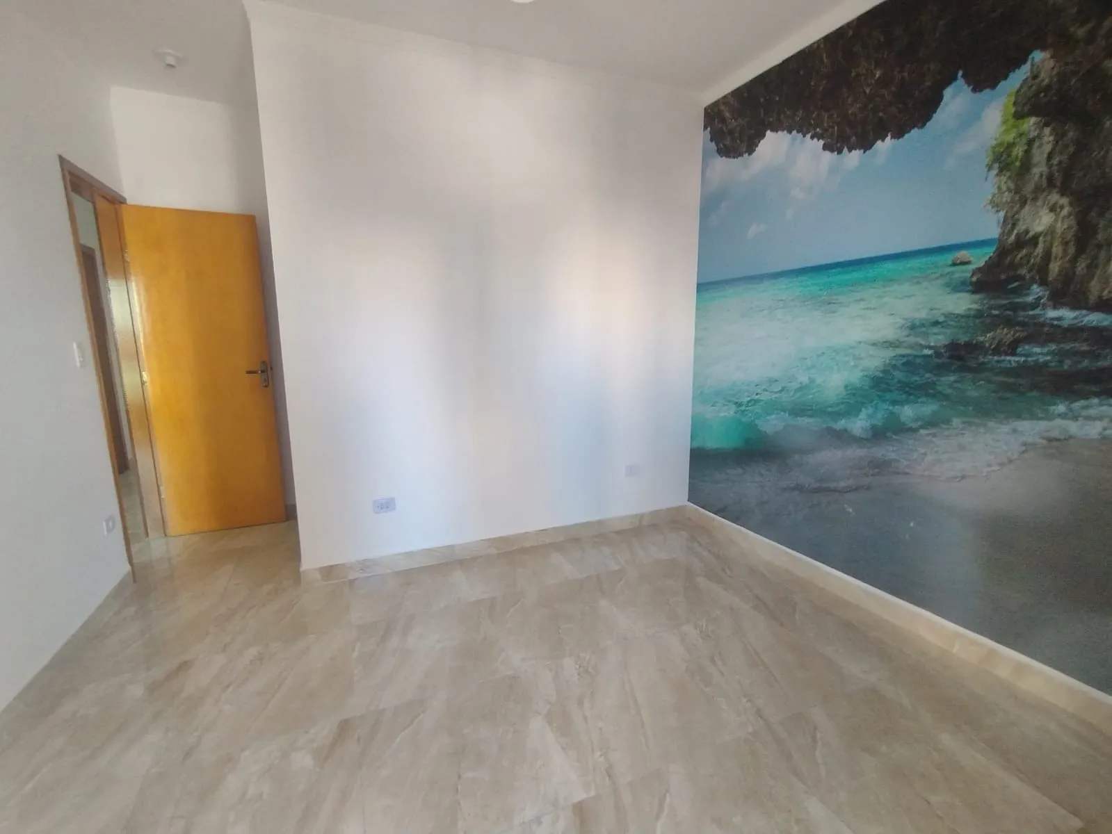 Imagem Fantástica casa em condomínio na Guilhermina - Praia Grande