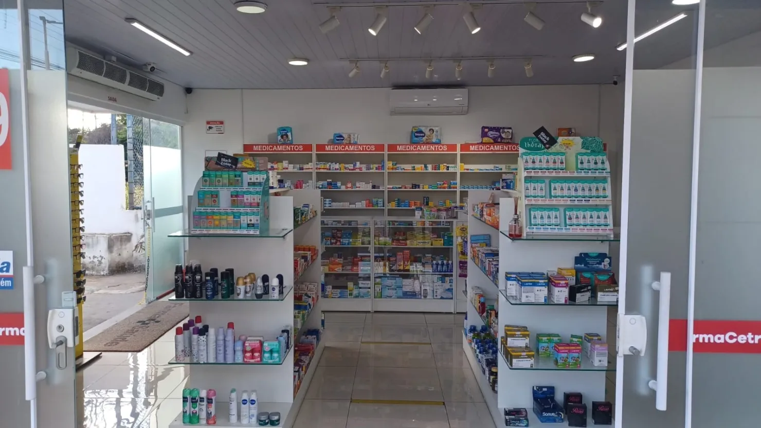 Imagem Comercial à venda 1 Quarto, Vila São José, Taubaté - SP
