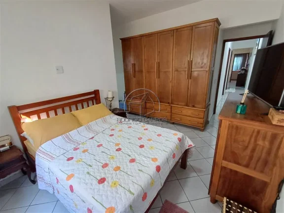 Imagem Espaçosa Casa Geminada 2 Quartos sendo 1 suíte e com edícula assobradada em Tupi, Praia Grande - R$650 mil