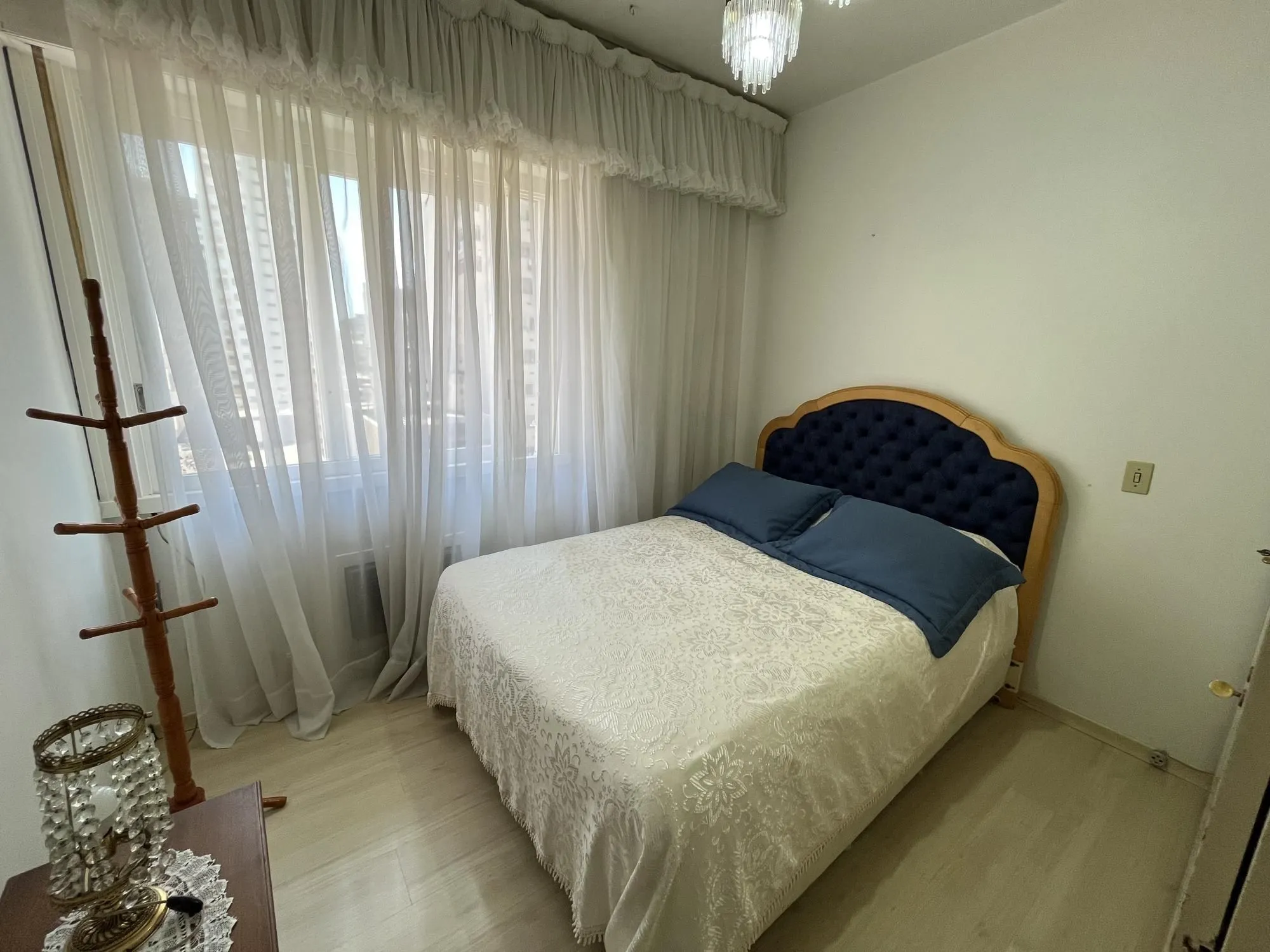 Imagem Apartamento Venda - 190.8m², 3 dormitórios, 1 suíte, 1 vaga - Centro Histórico