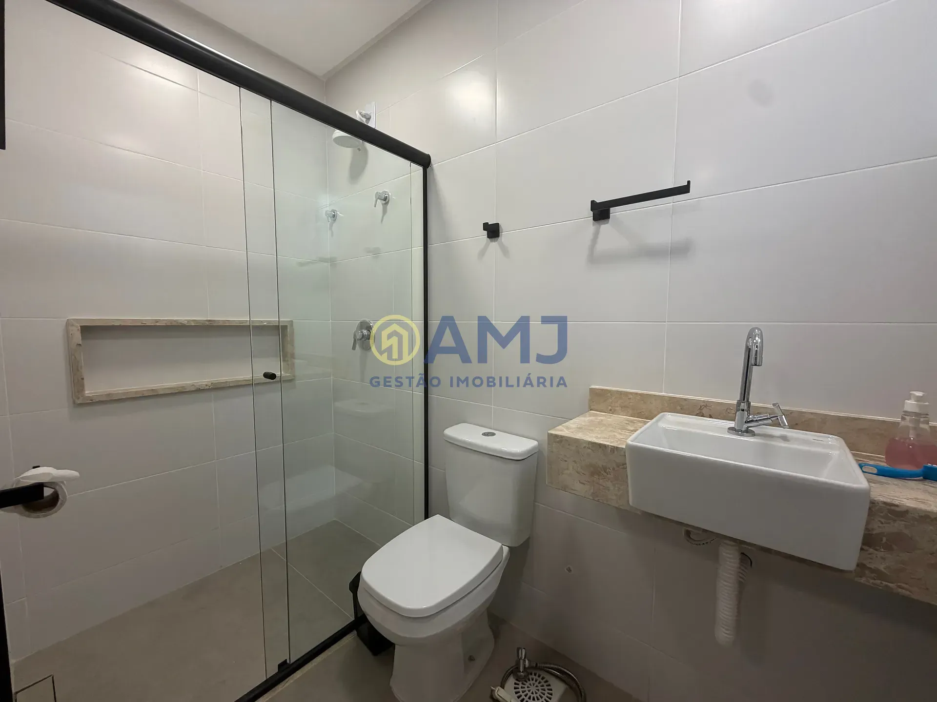 Imagem SOBRADO SEMI-NOVO À VENDA NO HOUSE GARDEN CASCAVEL | JARDIM ATLÂNTICO | GOIÂNIA
