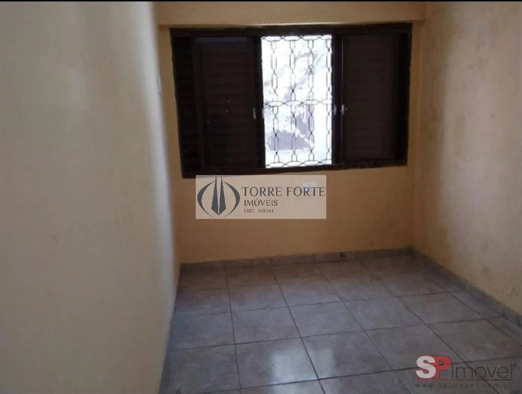 Imagem Casa Terrea com 5 dormitorios 1 suite 4 vagas de garagem na Vila Nhocune