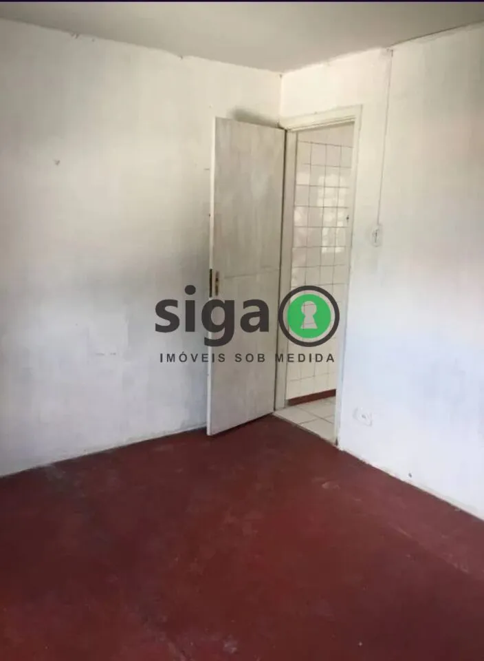 Imagem Sobrado com 3 Vagas e Edícula em Localização Privilegiada no Jardim da Saúde.