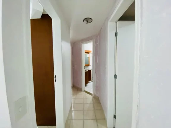Imagem Apartamento 2 Quartos Sendo 01 Suite No Coração Do Centro De Guarapari