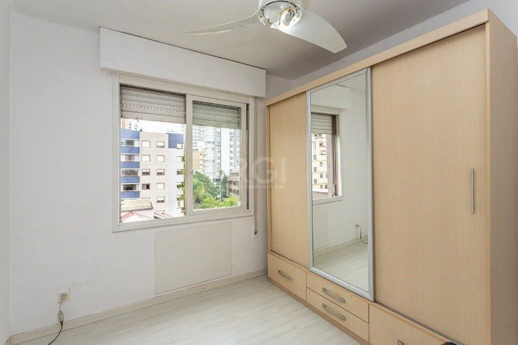 Imagem Apartamento de 03 dormitórios (01suíte), com vaga, no bairro São João, em Porto Alegre RS