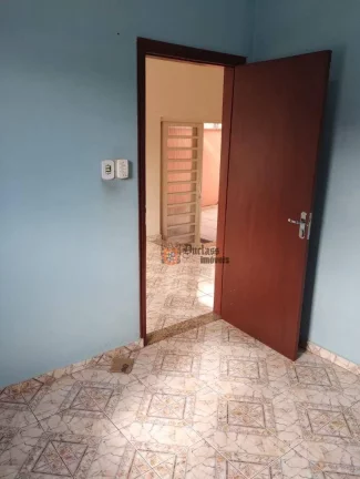 Imagem Casa com 5 dormitórios à venda, 165 m² por R$ 1.450.000,00 - Centro - Extrema/MG