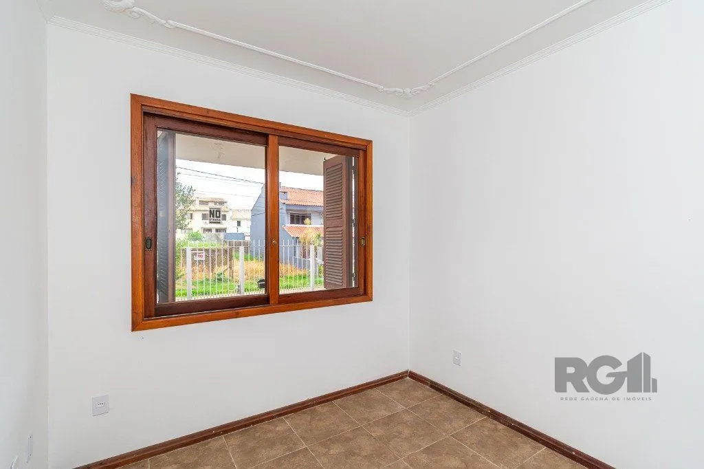 Imagem Casa no Jardim Itu com 6 dormitórios e 2 vagas e piscina