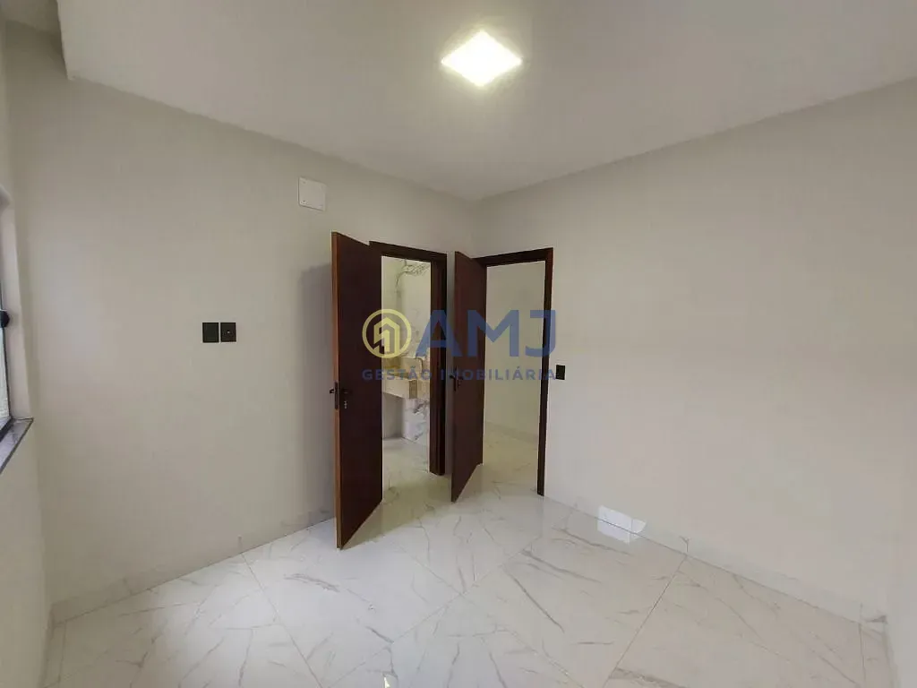 Imagem Casa com 3 dormitórios à venda, 150 m² por R$ 730.000,00 - Setor Faiçalville - Goiânia/GO