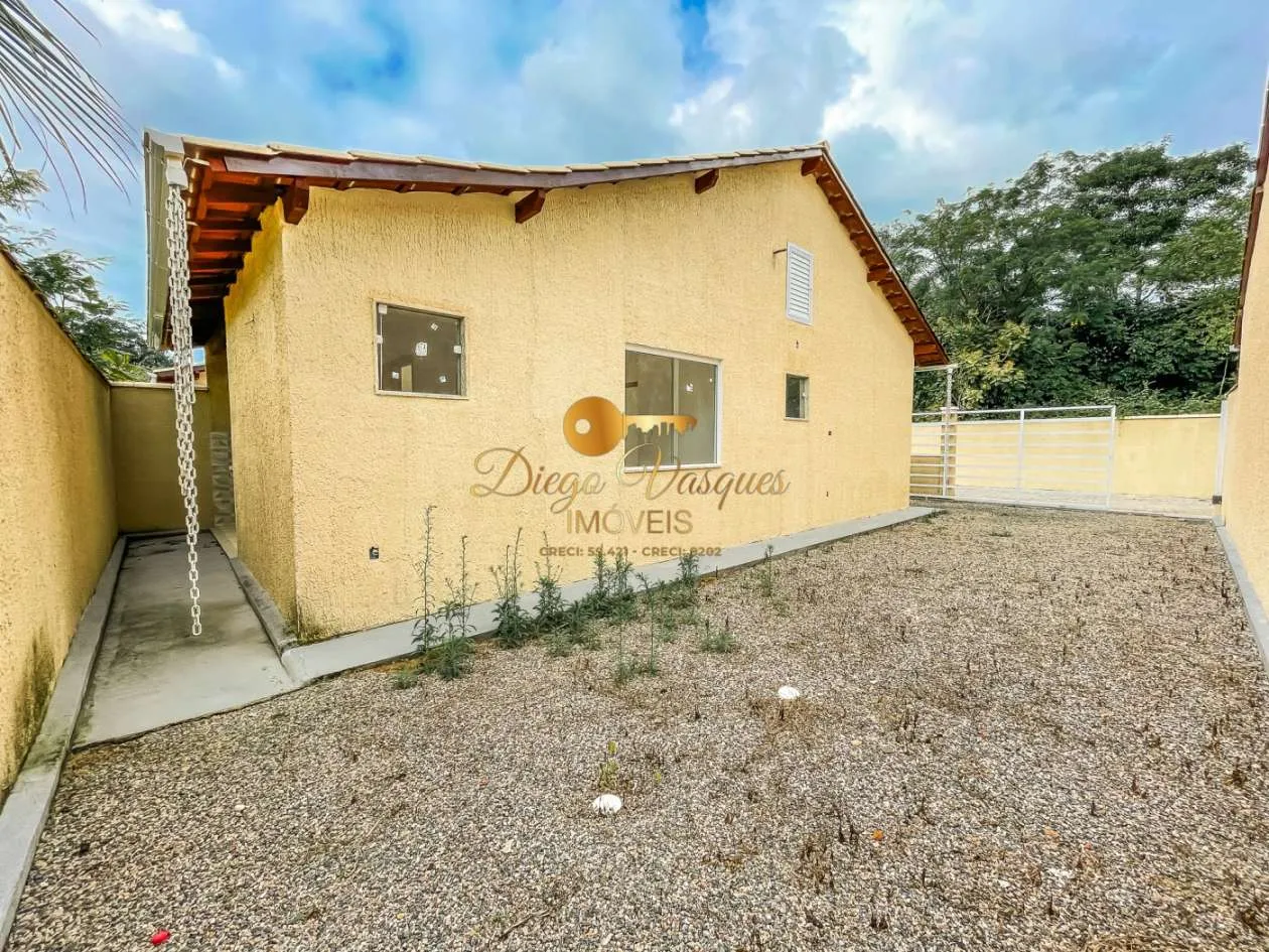 Imagem Casa em Condomínio para Venda em Guapimirim / RJ no bairro Cotia