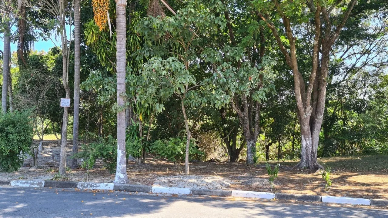 Foto do imóvel Casa à venda 3 Quartos, 1 Suite, 3 Vagas, 250M², Conjunto Habitacional Terra dos Ipês I (Norte), Pindamonhangaba - SP