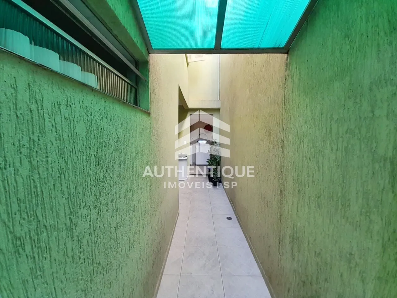 Imagem Casa Sobrado no bairro Baeta Neves à venda!
