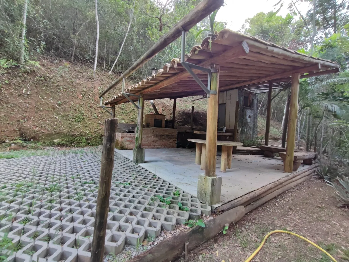 Imagem Chácara à venda 78000M², Zona Rural, Pindamonhangaba - SP