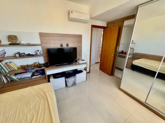 Imagem Aluguel de Apartamento de Luxo em Patamares, Salvador-BA! 3 Quartos, 3 Suítes, 2 Salas, 5 Banheiros, 4 Vagas de Garagem!