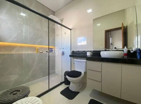Imagem Casa a venda.