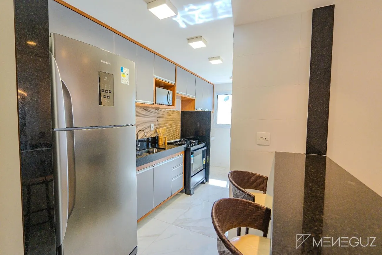 Imagem Exclusividade e sofisticação no Villa Oceânica: seu apartamento de 3 quartos, finamente mobiliado, com lazer completo na cobertura e a poucos passos d